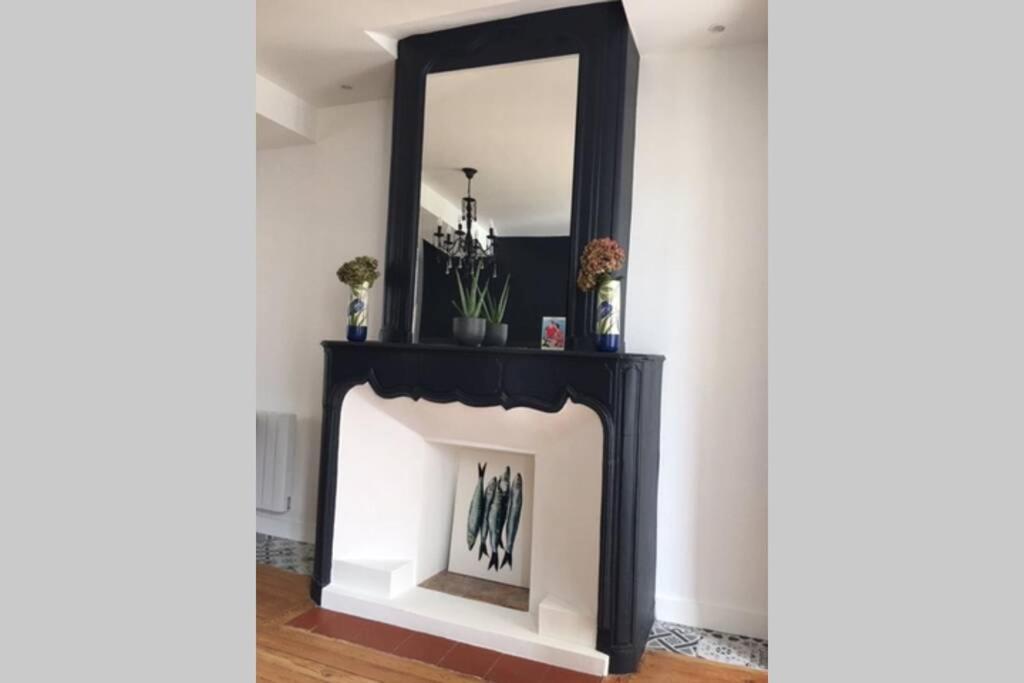 Appartement De Caractere Avec Terrasse. La Rochelle  Zewnętrze zdjęcie